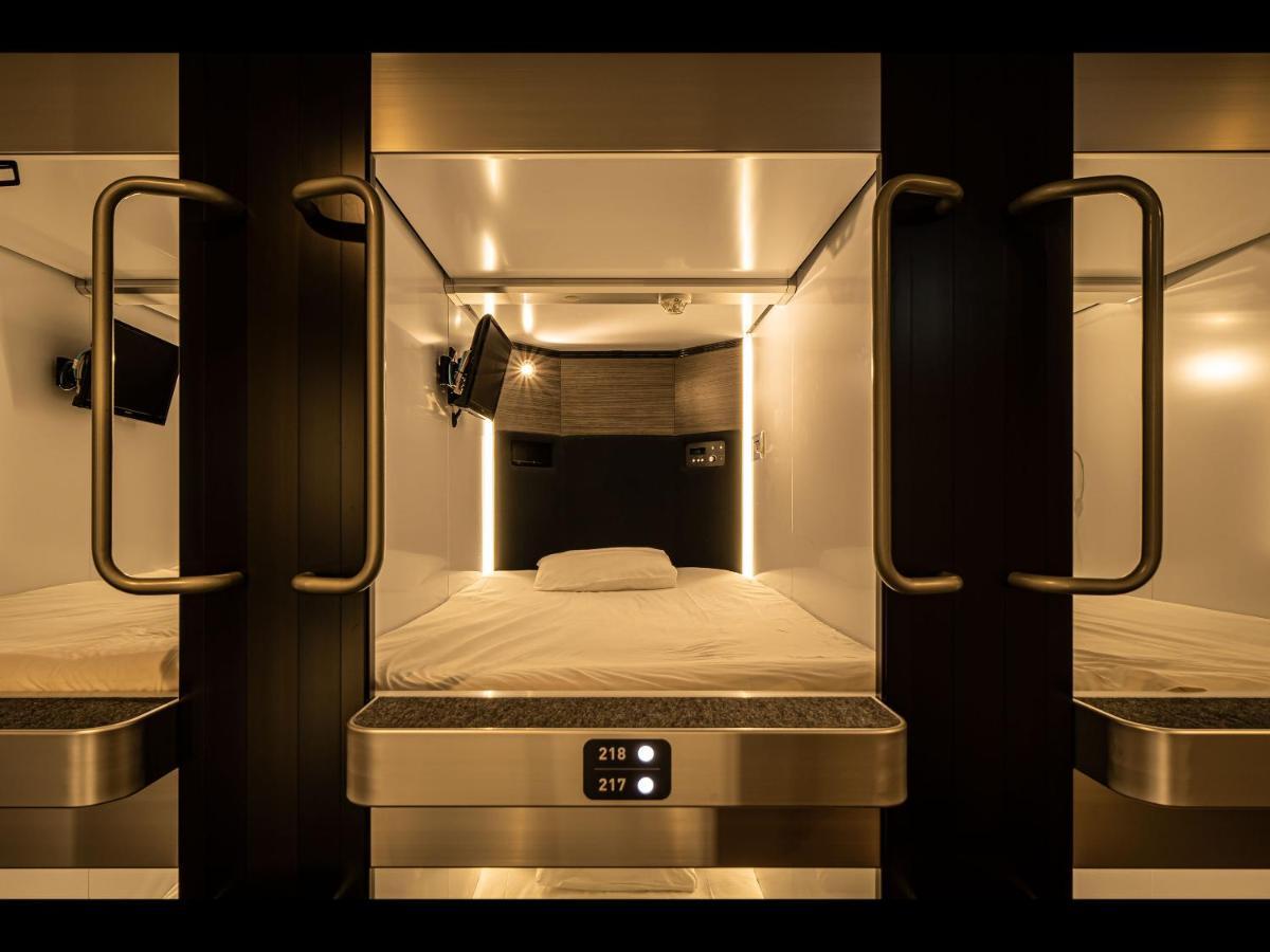 Capsule Plus Yokohama Sauna & Capsule Exterior photo